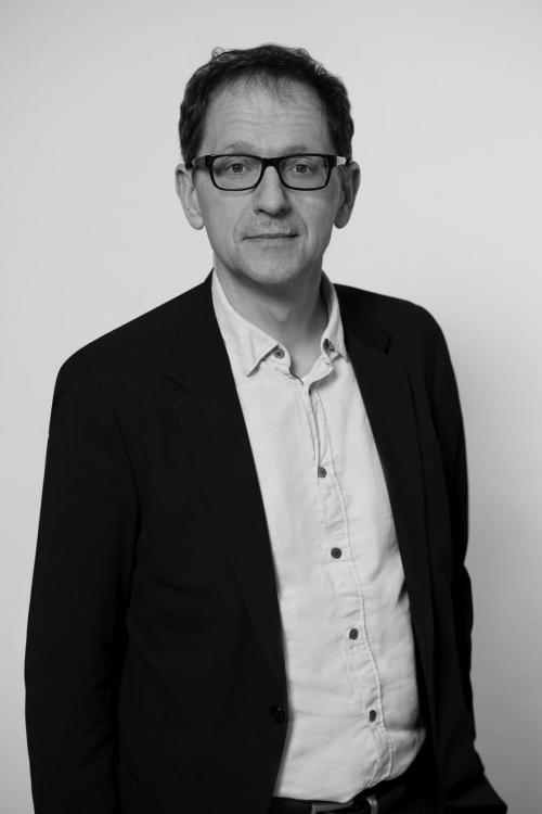 Dr. Andreas Keller
